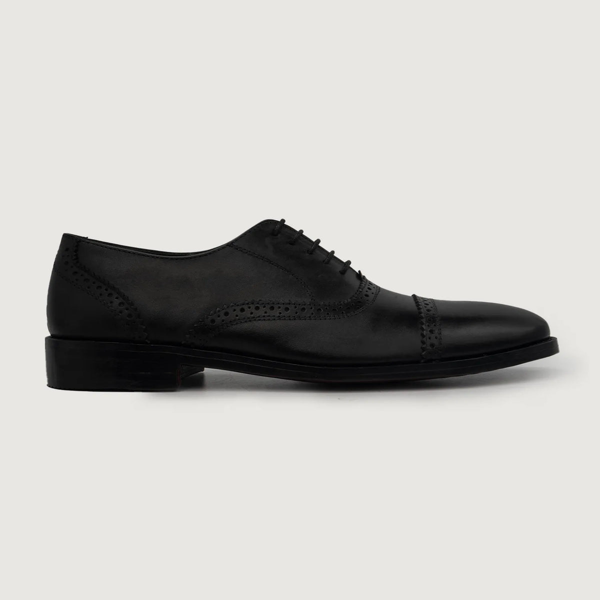 Black Full-Grain leather Shoes - Goodyear Welt Construction & Front Toe Box Detail