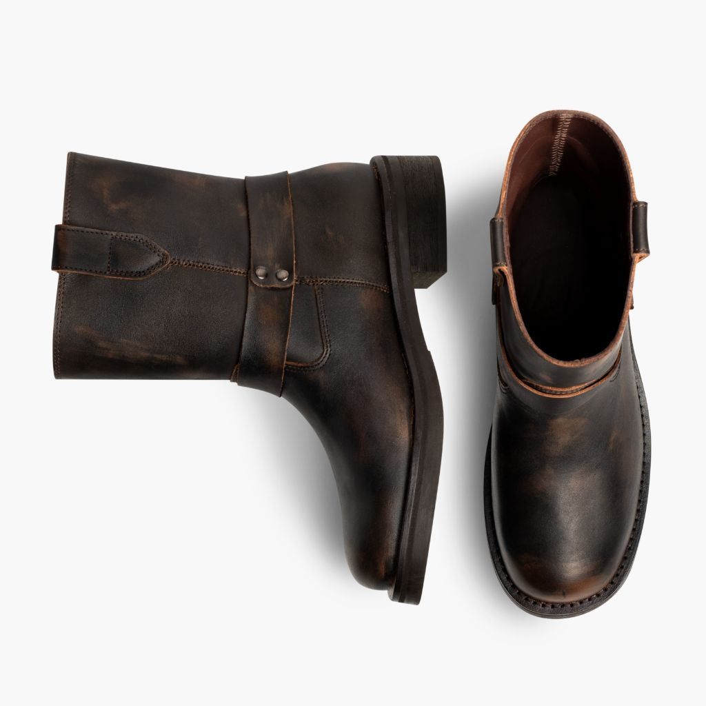 Women's Outlaw Vintage Brown Leather Boots - Reinforced Heel Counter & Precision Double-Row Stitching Detail