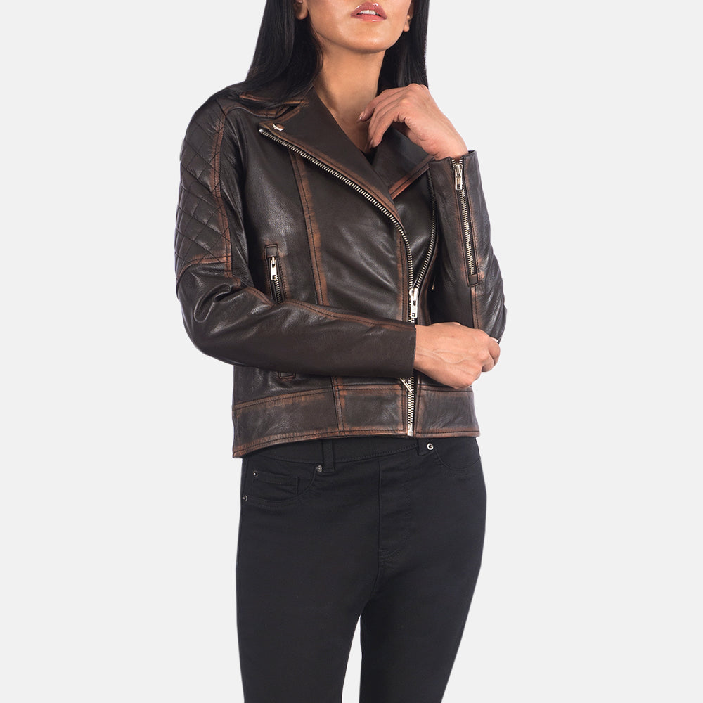 
Close-Up Detail of Notch & Zipper Hardware on Women's Carolyn Quilted Vintage Brown Biker Jacket