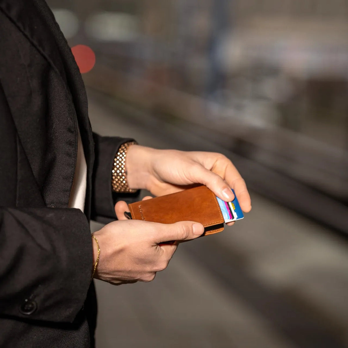 
Lagos Full-Grain Leather Card Holder – alternate product view 3