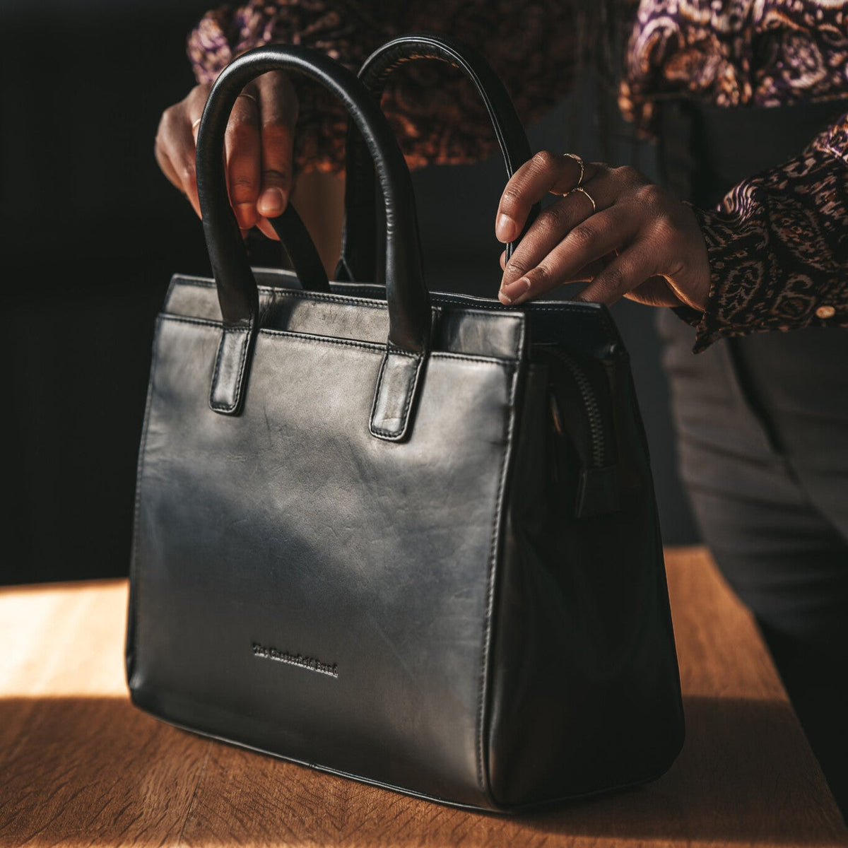 Garda Full-Grain Leather Handbag - Lateral Side Profile View Showing Sleeve Cut & Athletic Taper Fit